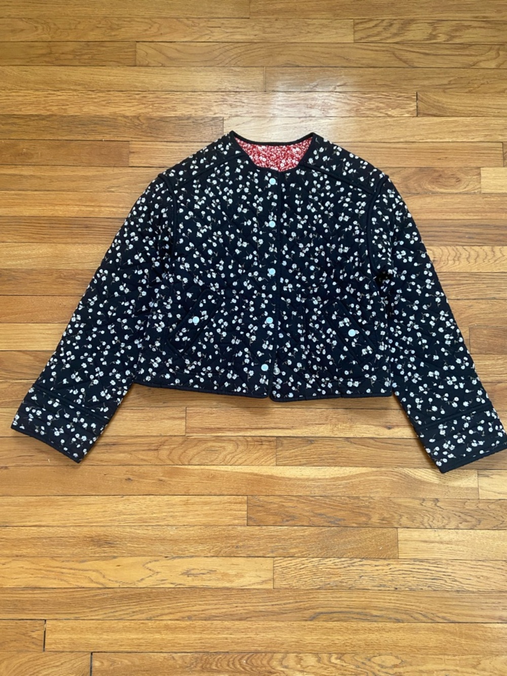 Reversible quilted jacket black/red